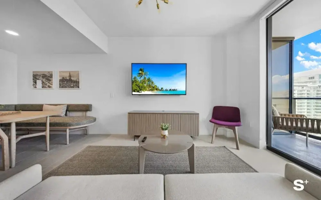 Cityscape Retreat Stylish 1BR