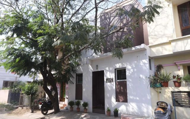 Nestlay Rooms - Ambattur