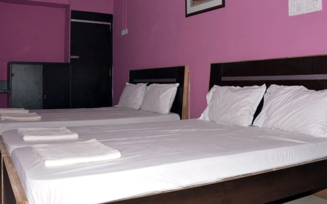 Hotel Z Square