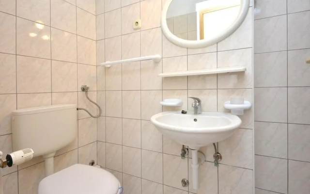 Beautiful Home in Vrboska With Wifi and 1 Bedrooms