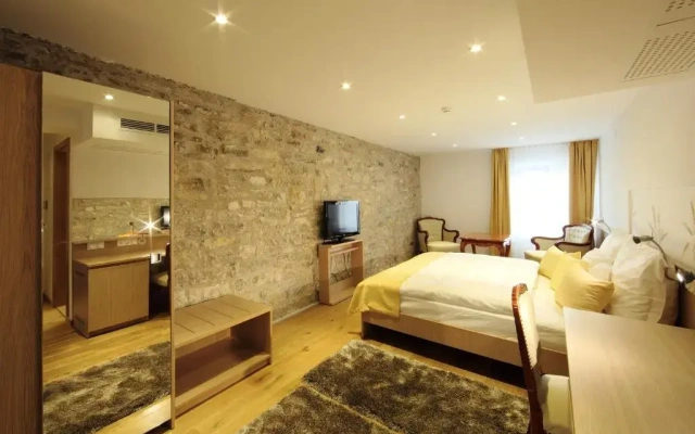 Hotel Historia Malomkert