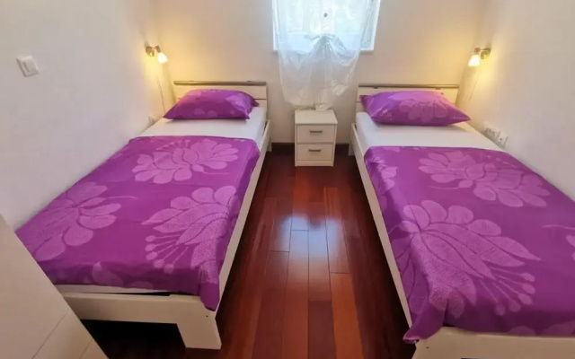 Apartment Villa 1 Sara 4 pax