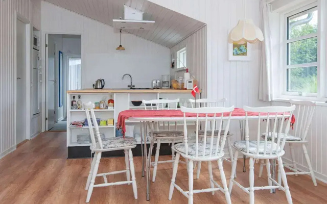 6 Person Holiday Home in Grenaa