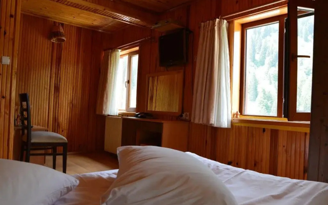 Kalegon Hotel