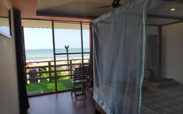 Sea Front Patnem Beach Huts