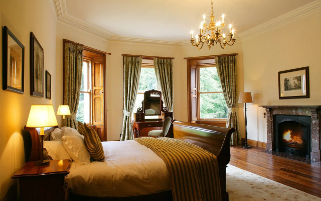 Mount Falcon Estate