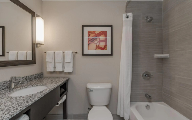 Holiday Inn Mishawaka by IHG