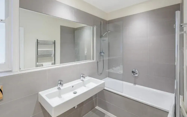 Outstanding and Cosy 2 Bedroom Apartment, London