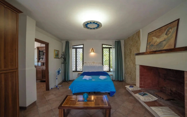 Villa Lisa with huge Pool and Garden