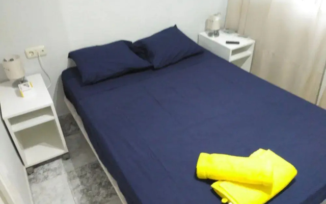 Pedregalejo Beach Apartment 4