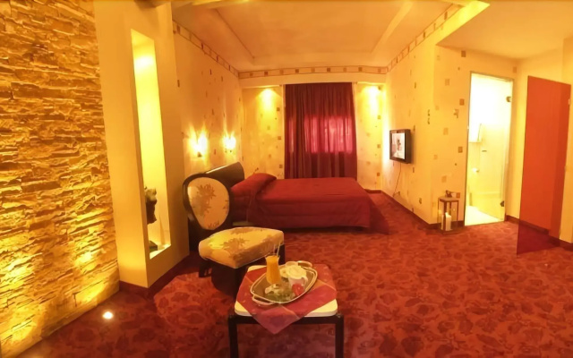 Minoa Athens Hotel
