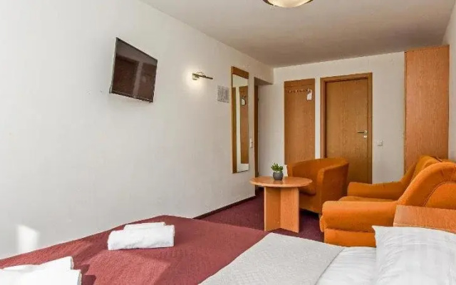 Muza Hotel