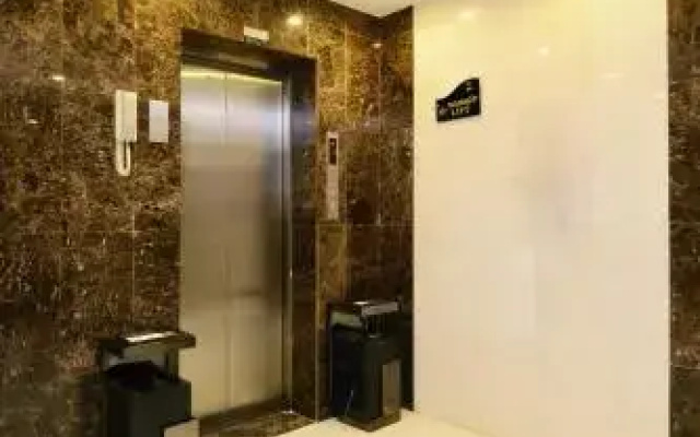 Pine Tree Suites Al Alya