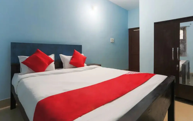 Oyo 46929 Royal Blues