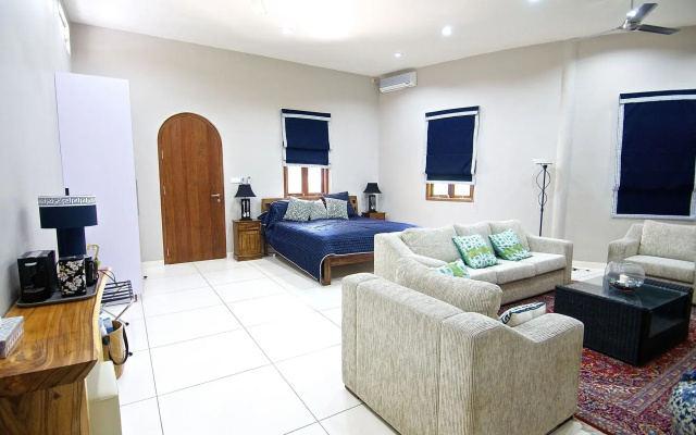 Villa Costa Plenty