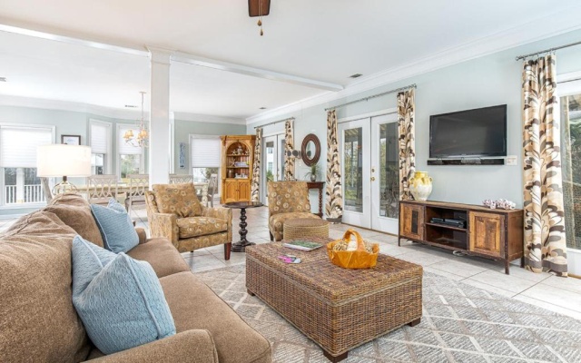 Driftaway by Tybee Vacation Rentals