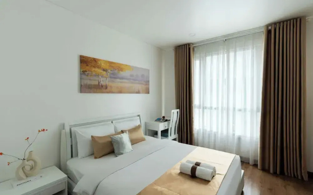Bluesky Lancaster Luxstay Japan Town