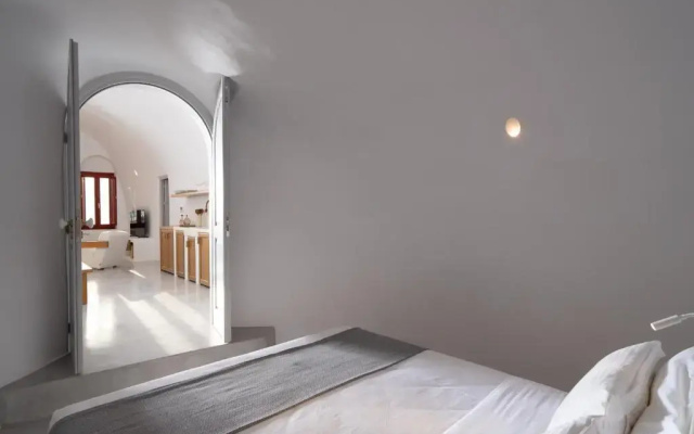 Serendipity Cliffside Villa & Suites