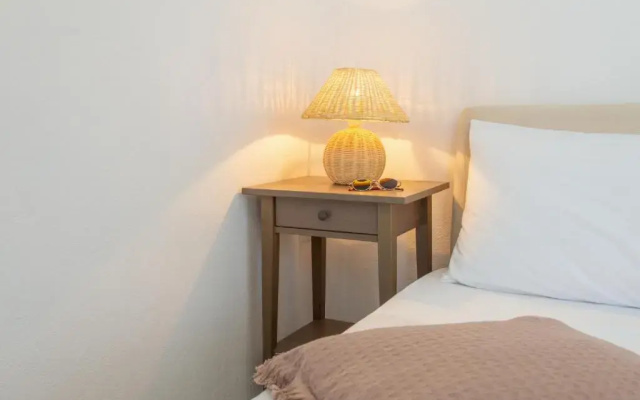 White Cliff 4 - Cycladic Home