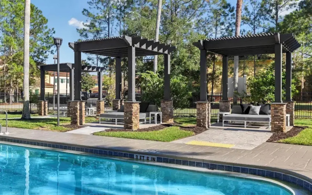 Landing Apartments Jacksonville - Southside