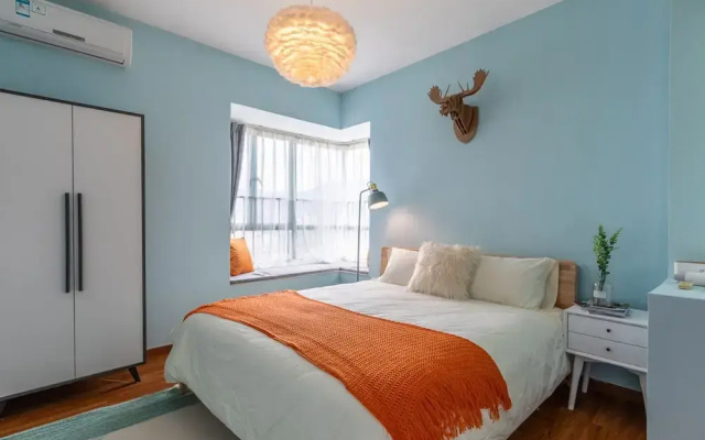 Locals Boutique Apartment Huafa Plaza 31