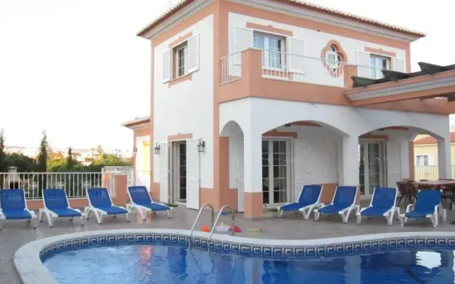 Villa Ribeiro III