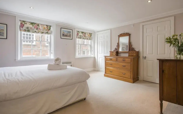 17 Stonegate - a House of York Holiday Homes
