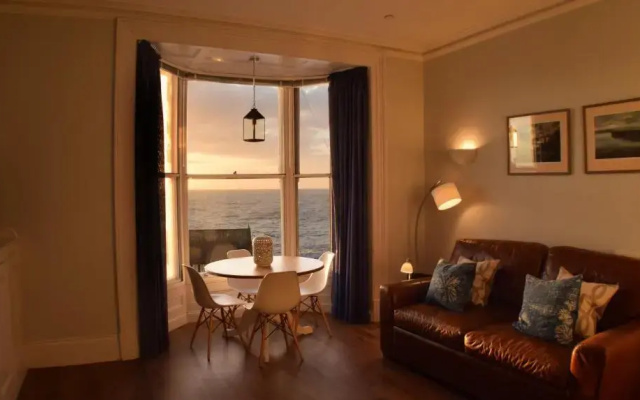 Awel Mor 3 Luxury Apartment
