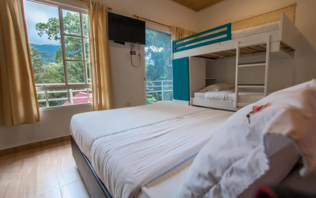 Chunuu Hostal y Glamping Minca