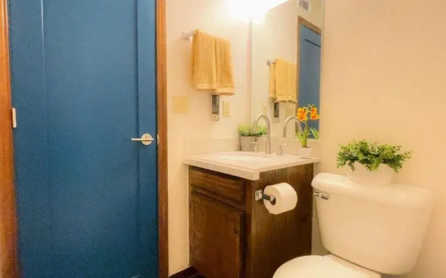 OU-2 Bedroom 1 bath next OU