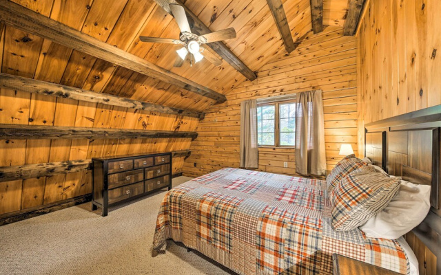 All-season Sanctuary: Steps to Moosehead Lake