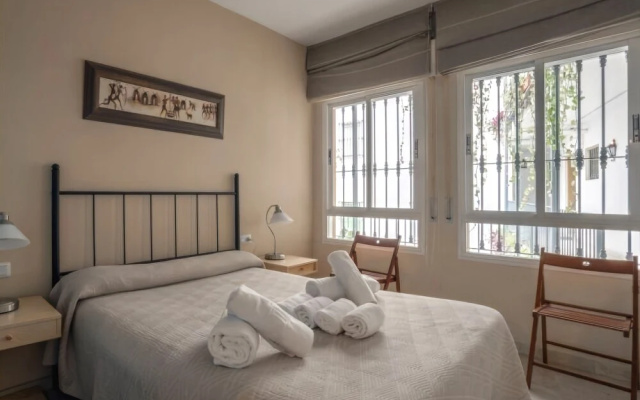 RentalSevilla Moderno y cómodo apartamento en Santa Cruz