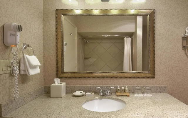 Red Lion Hotel Coos Bay