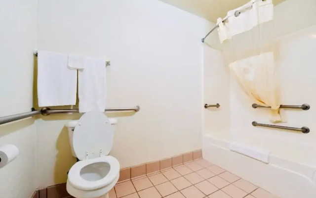 Comfort Crest Inn