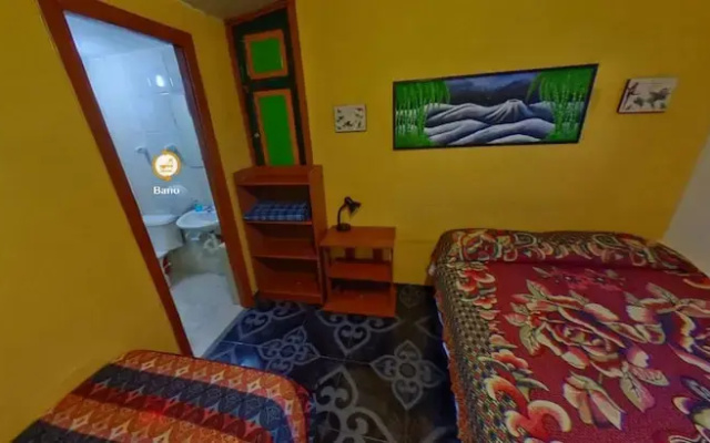 La Gran Via Hostal