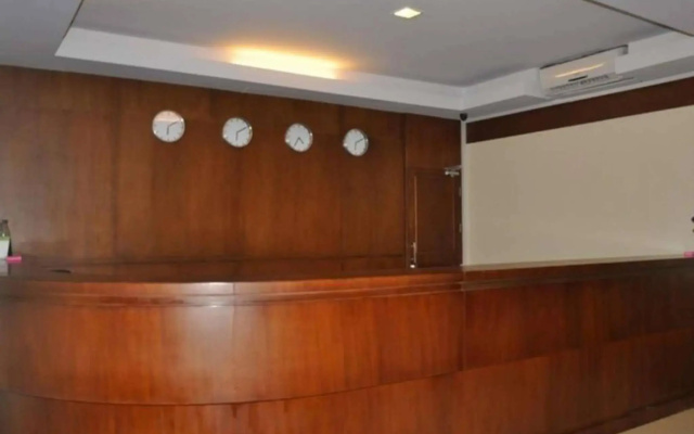 RedDoorz Syariah near Suzuya Mall Banda Aceh