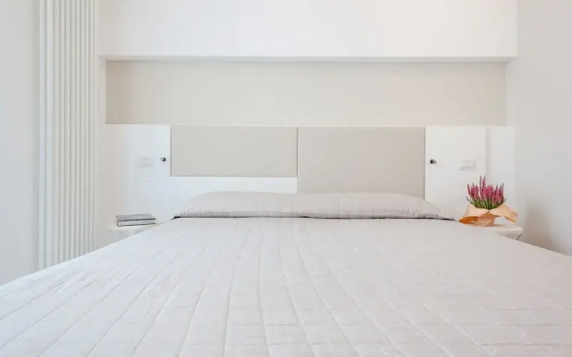 In the heart of Ferrara Apartments