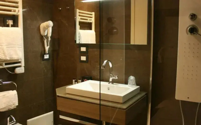 Privilege Apartments
