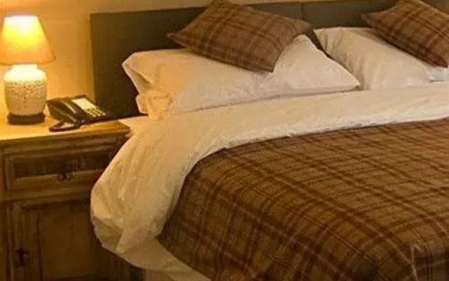 Burghfield House Hotel