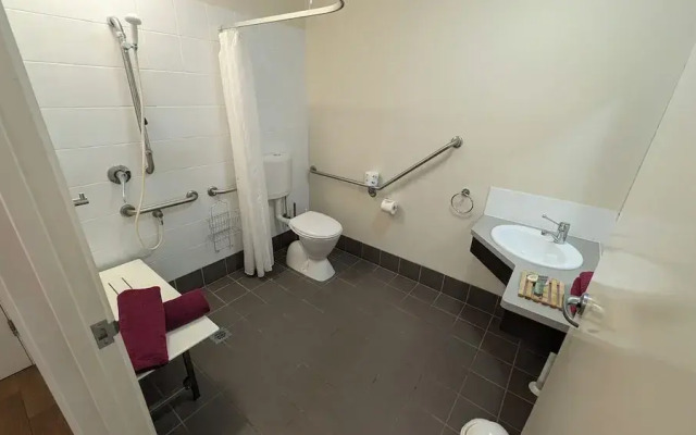 Weipa Motel Resort