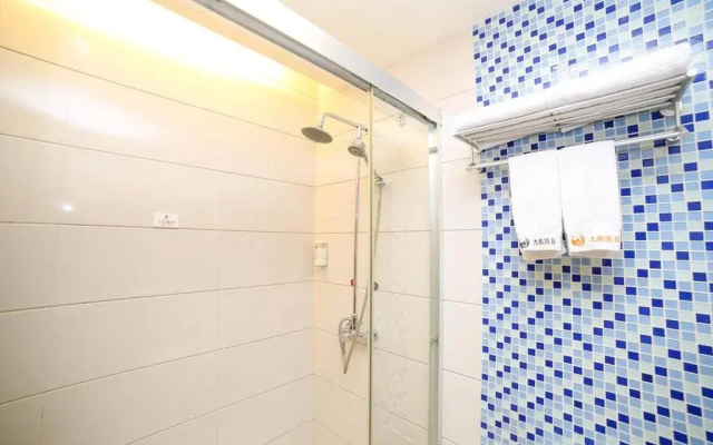 Jiuge Holiday Hotel
