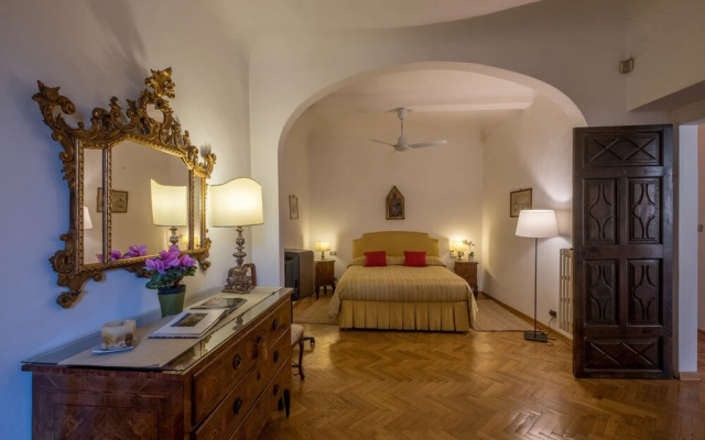 Apartment in the Heart of Florence