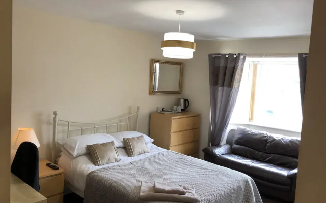 Serviced Luxury Accommodation