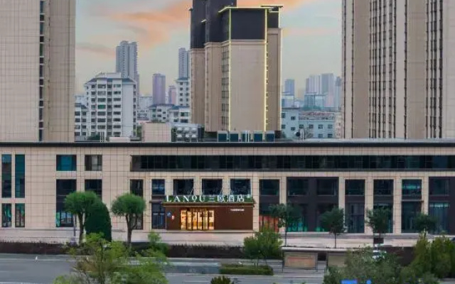 LANOU Hotel (Baiyin Municipal Government Chengxin Avenue)