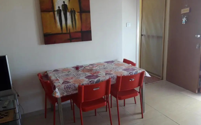 Paralimni 7