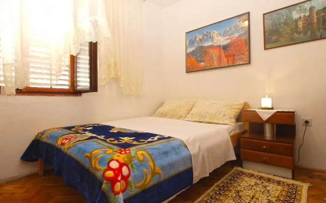 Apartment 1681