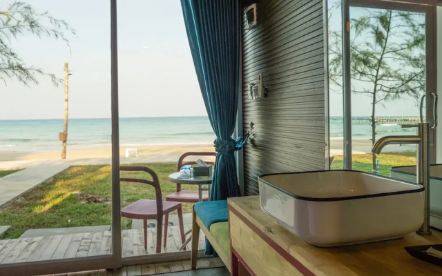 Sandy Beach Bungalows by EHM