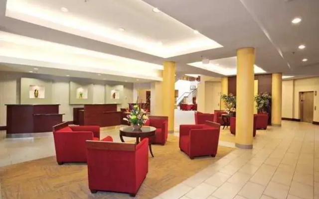 Embassy Suites Detroit - Troy/Auburn Hills