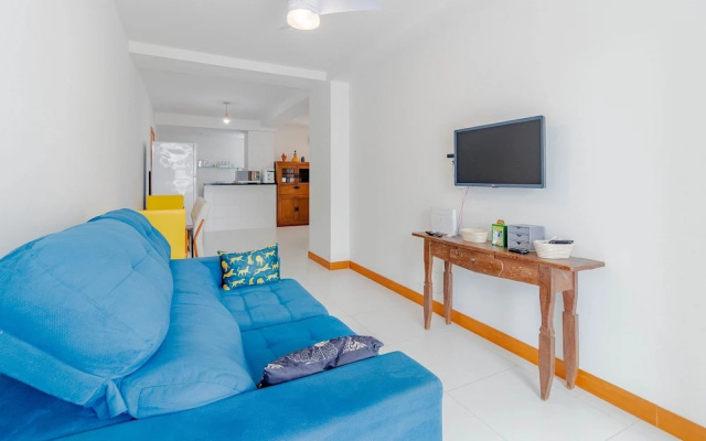 BR06 Quarto e Sala - 550m Praia da Barra