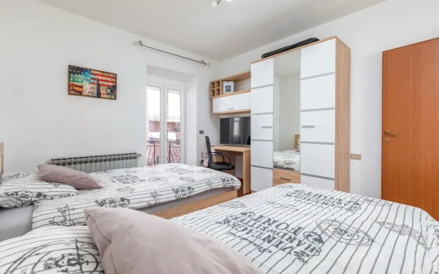 Awesome Home in Vodnjan With Wifi and 2 Bedrooms